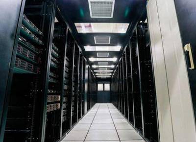 三才共济，智创未来 从网络信息技术开发到年入三百万的创业传奇